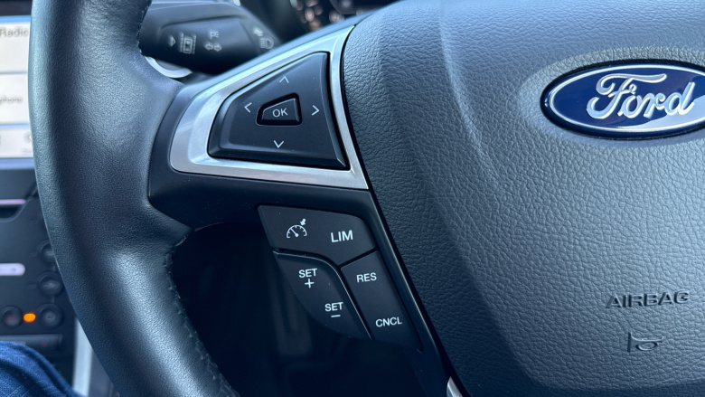 Ford Mondeo Vignale 2.0 TDCi 180 4dr Diesel Saloon